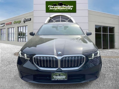 2025 BMW 5 Series 530i xDrive