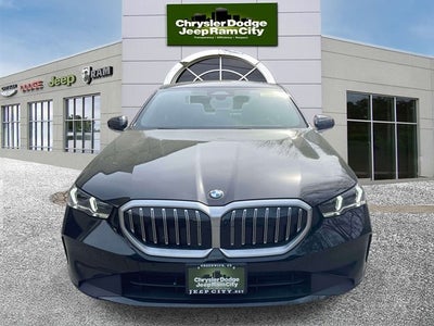 2025 BMW 5 Series 530i xDrive