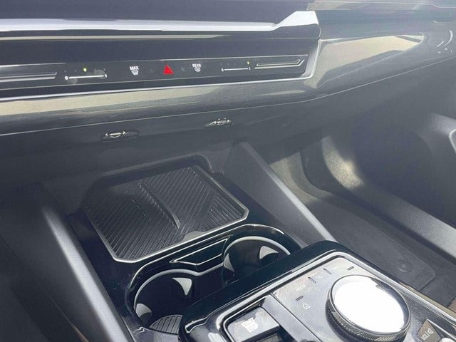 2025 BMW 5 Series 530i xDrive