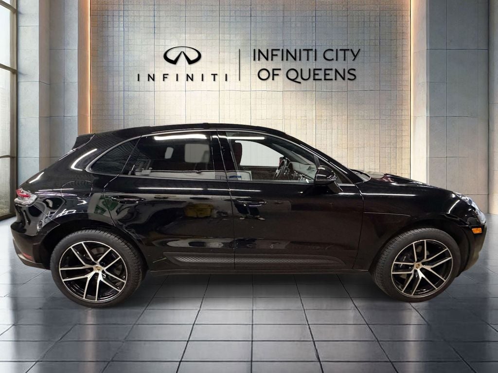 2024 Porsche Macan T