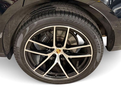 2024 Porsche Macan T