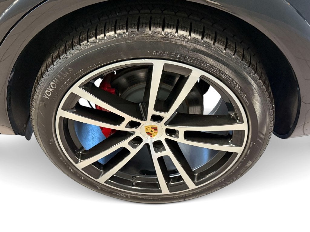 2024 Porsche Cayenne S