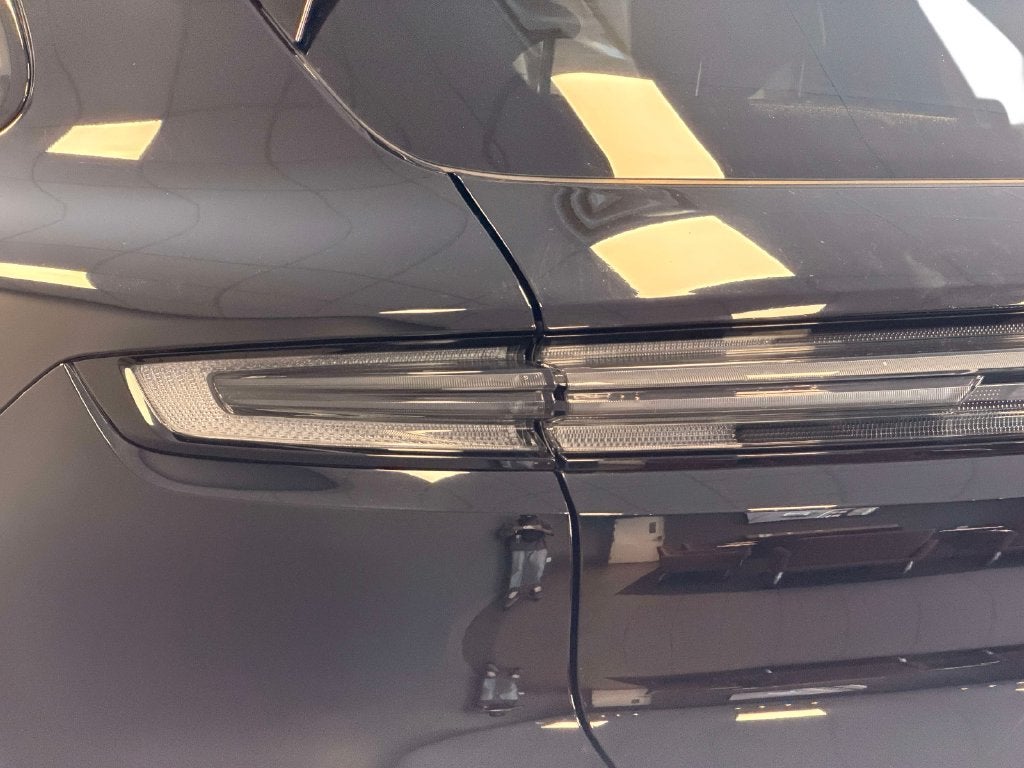 2024 Porsche Cayenne S