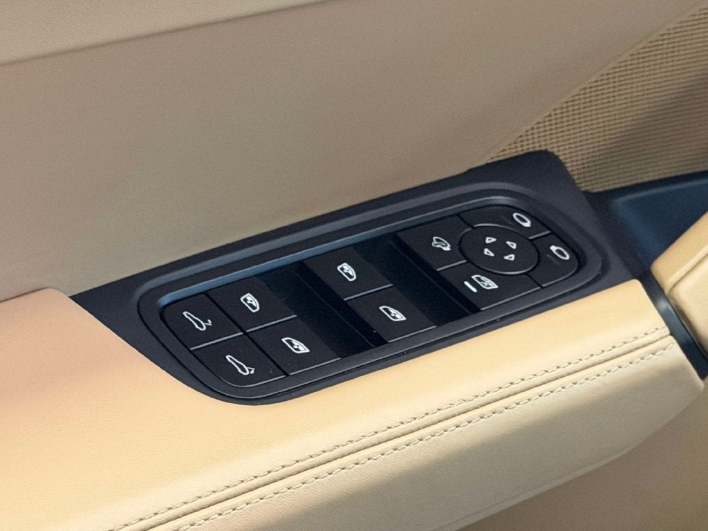 2024 Porsche Cayenne S