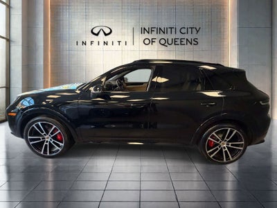 2024 Porsche Cayenne S