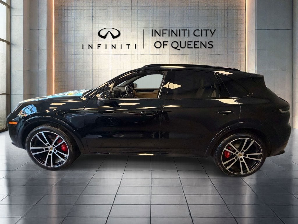 2024 Porsche Cayenne S
