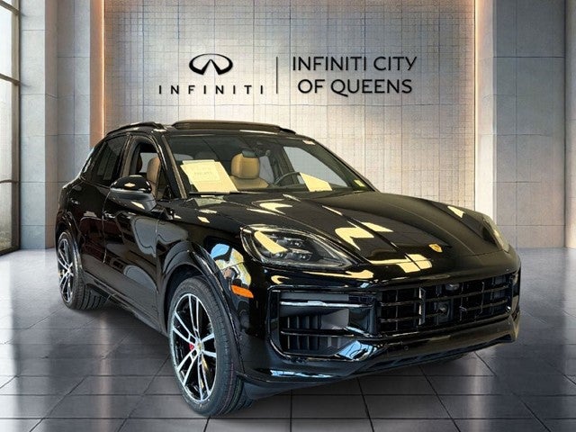 2024 Porsche Cayenne S