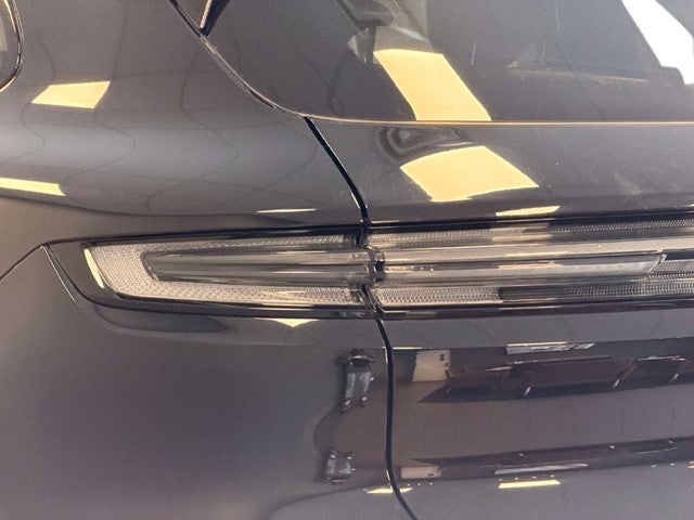 2024 Porsche Cayenne S