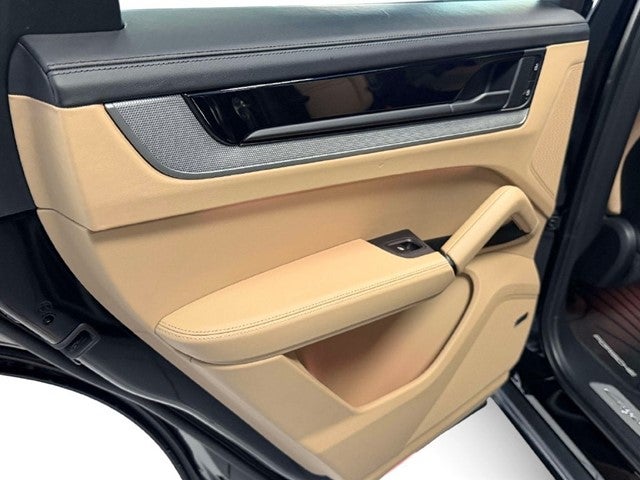 2024 Porsche Cayenne S