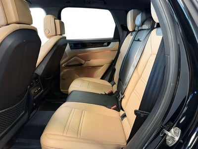 2024 Porsche Cayenne S