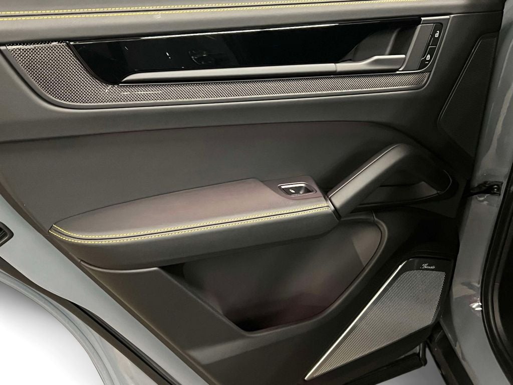 2025 Porsche Cayenne Coupe Turbo GT