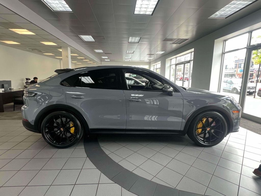 2025 Porsche Cayenne Coupe Turbo GT