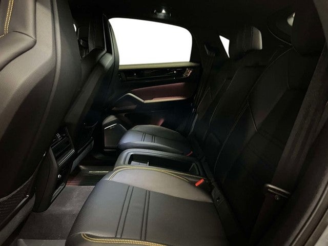 2025 Porsche Cayenne Coupe Turbo GT