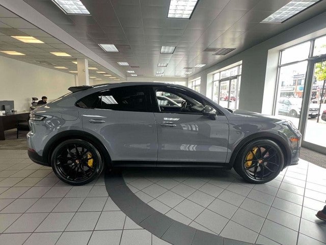 2025 Porsche Cayenne Coupe Turbo GT