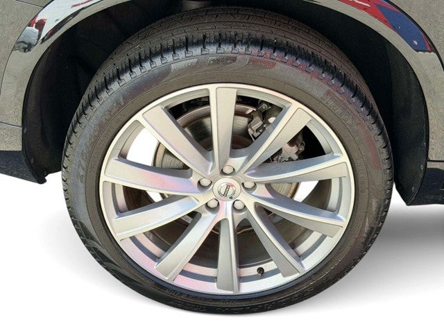 2023 Volvo XC90 B6 Plus 6-Seater