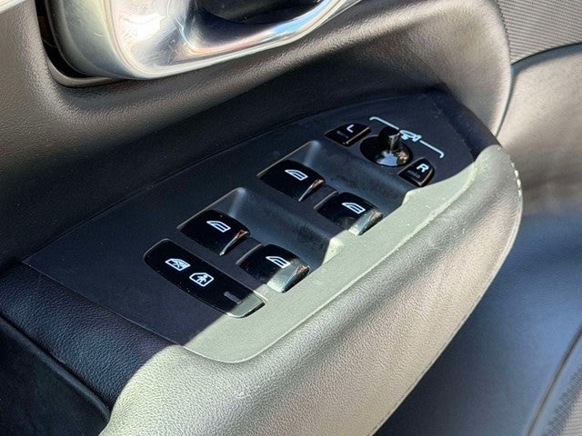 2023 Volvo XC90 B6 Plus 6-Seater