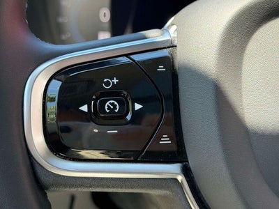 2023 Volvo XC90 B6 Plus 6-Seater