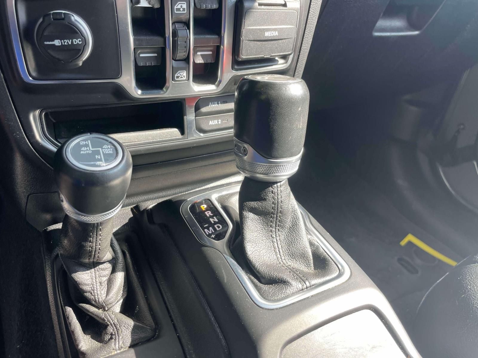 2020 Jeep Wrangler Unlimited Sahara Altitude 4x4