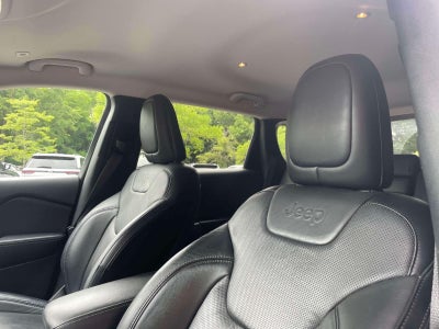 2019 Jeep Cherokee Limited FWD