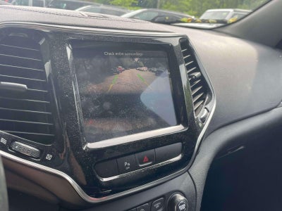 2019 Jeep Cherokee Limited FWD