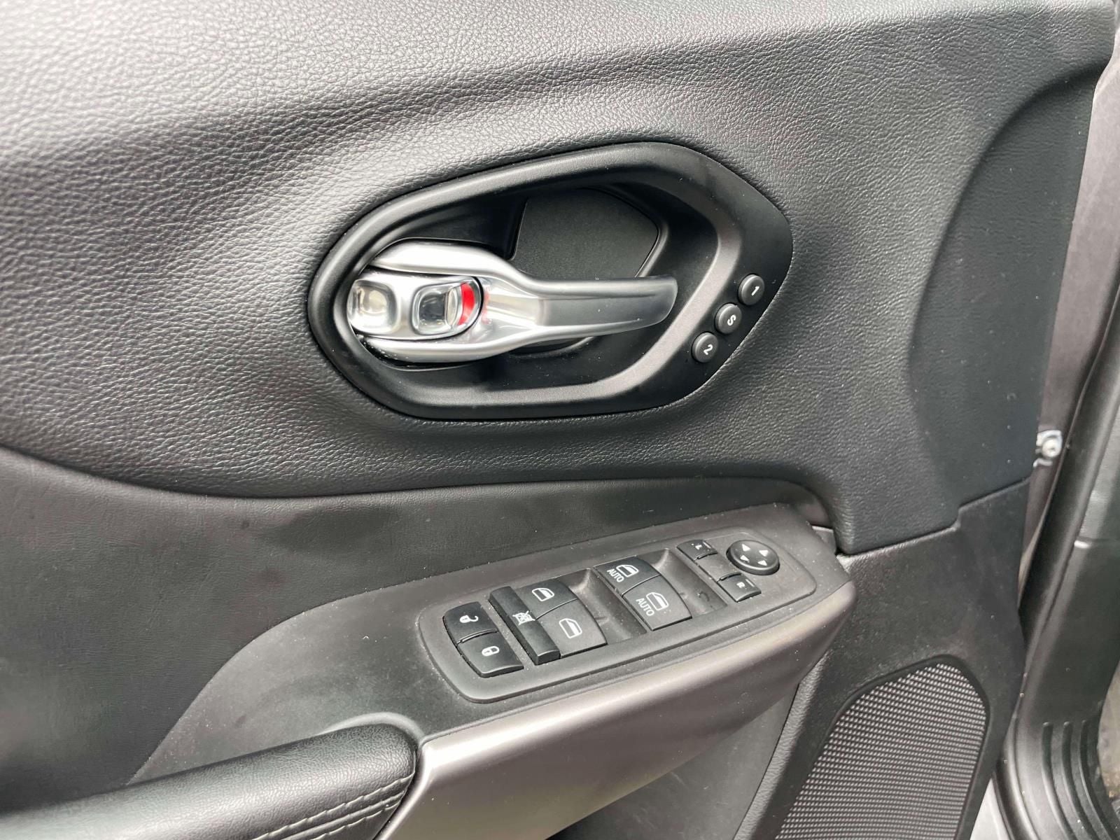 2022 Jeep Cherokee Limited 4x4