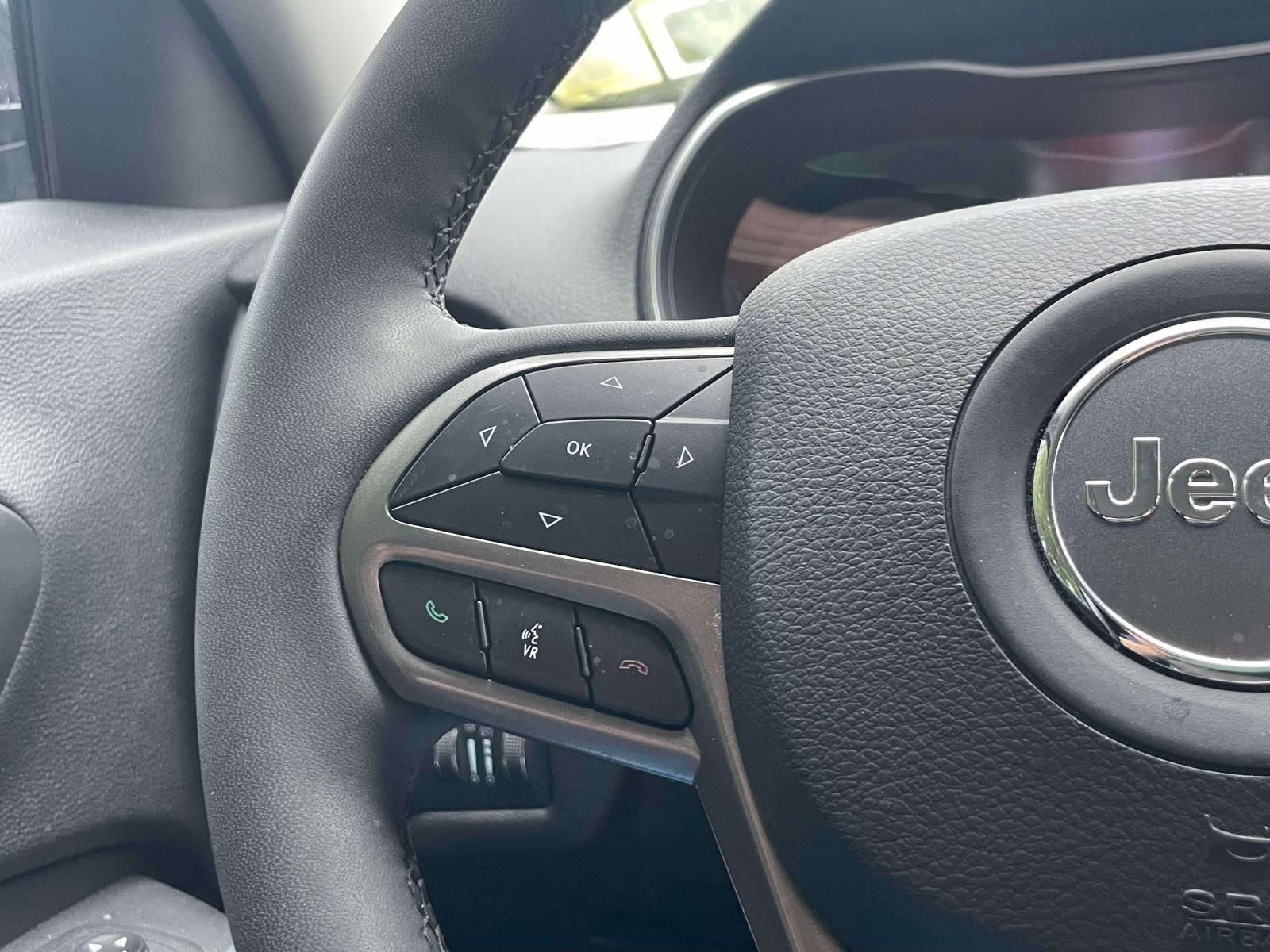 2022 Jeep Cherokee Latitude Lux 4x4