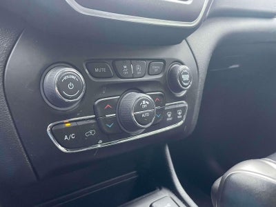 2022 Jeep Cherokee Latitude Lux 4x4