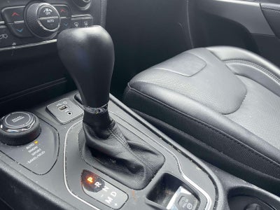 2022 Jeep Cherokee Latitude Lux 4x4