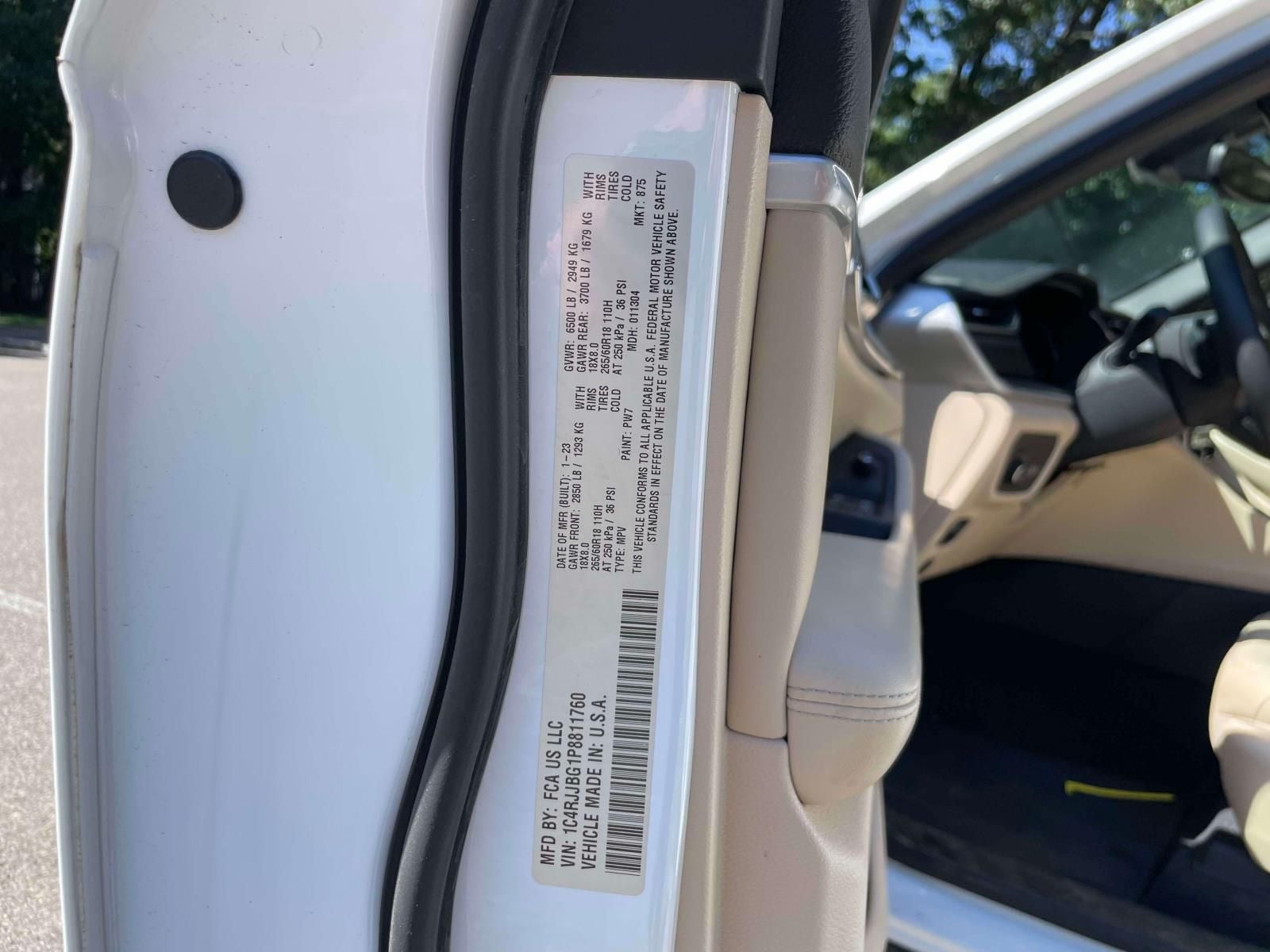 2023 Jeep Grand Cherokee L Limited 4x2