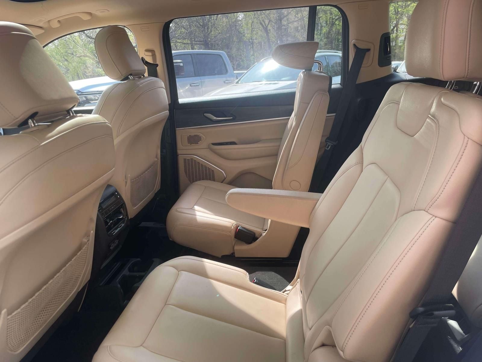 2022 Jeep Grand Cherokee L Limited 4x4