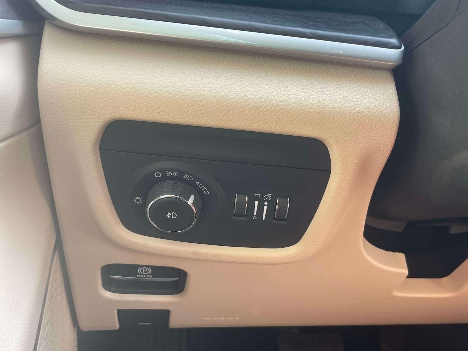 2022 Jeep Grand Cherokee L Limited 4x4