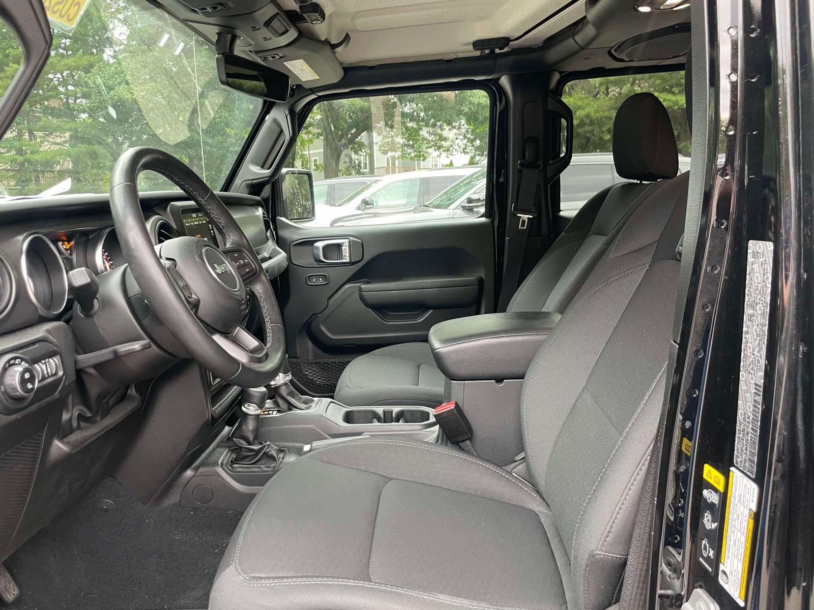 2022 Jeep Gladiator Sport S 4x4