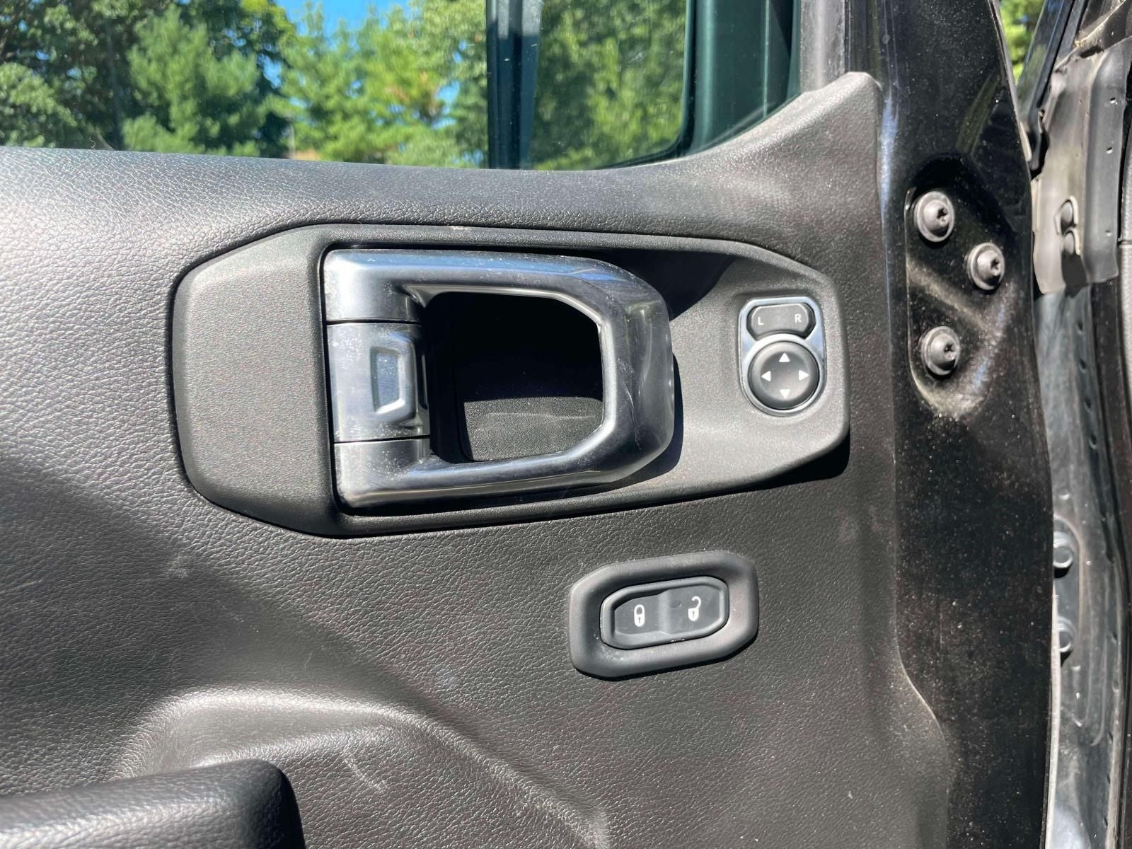 2022 Jeep Gladiator Sport S 4x4