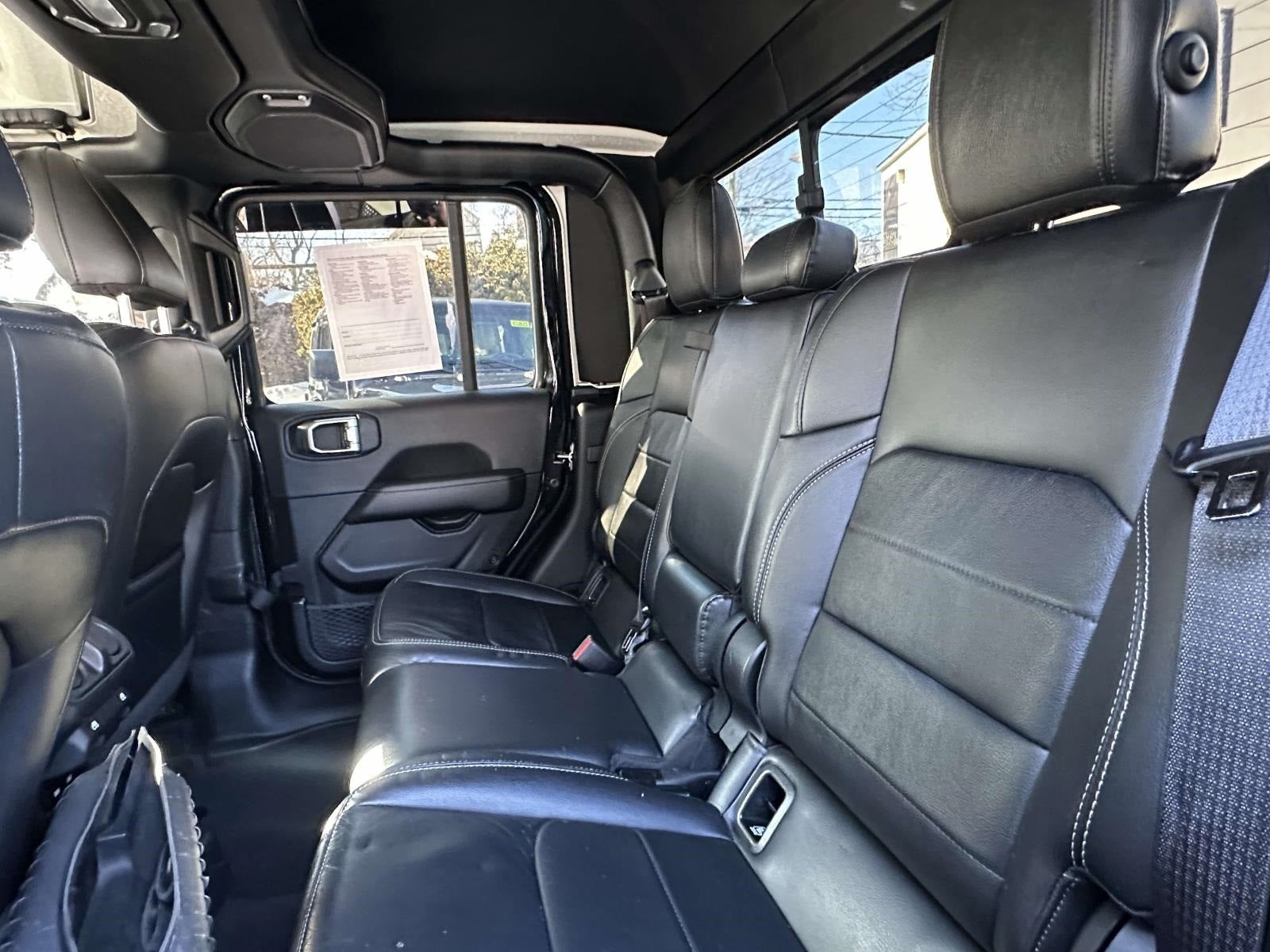 2022 Jeep Gladiator Overland 4x4