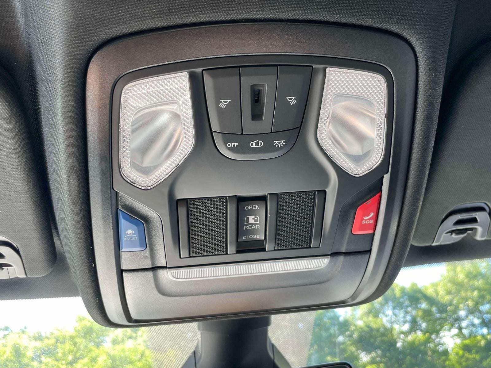 2023 RAM 1500 Big Horn Crew Cab 4x4 5'7' Box