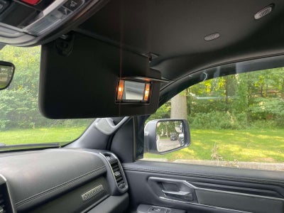 2023 RAM 1500 Laramie Crew Cab 4x4 5'7' Box