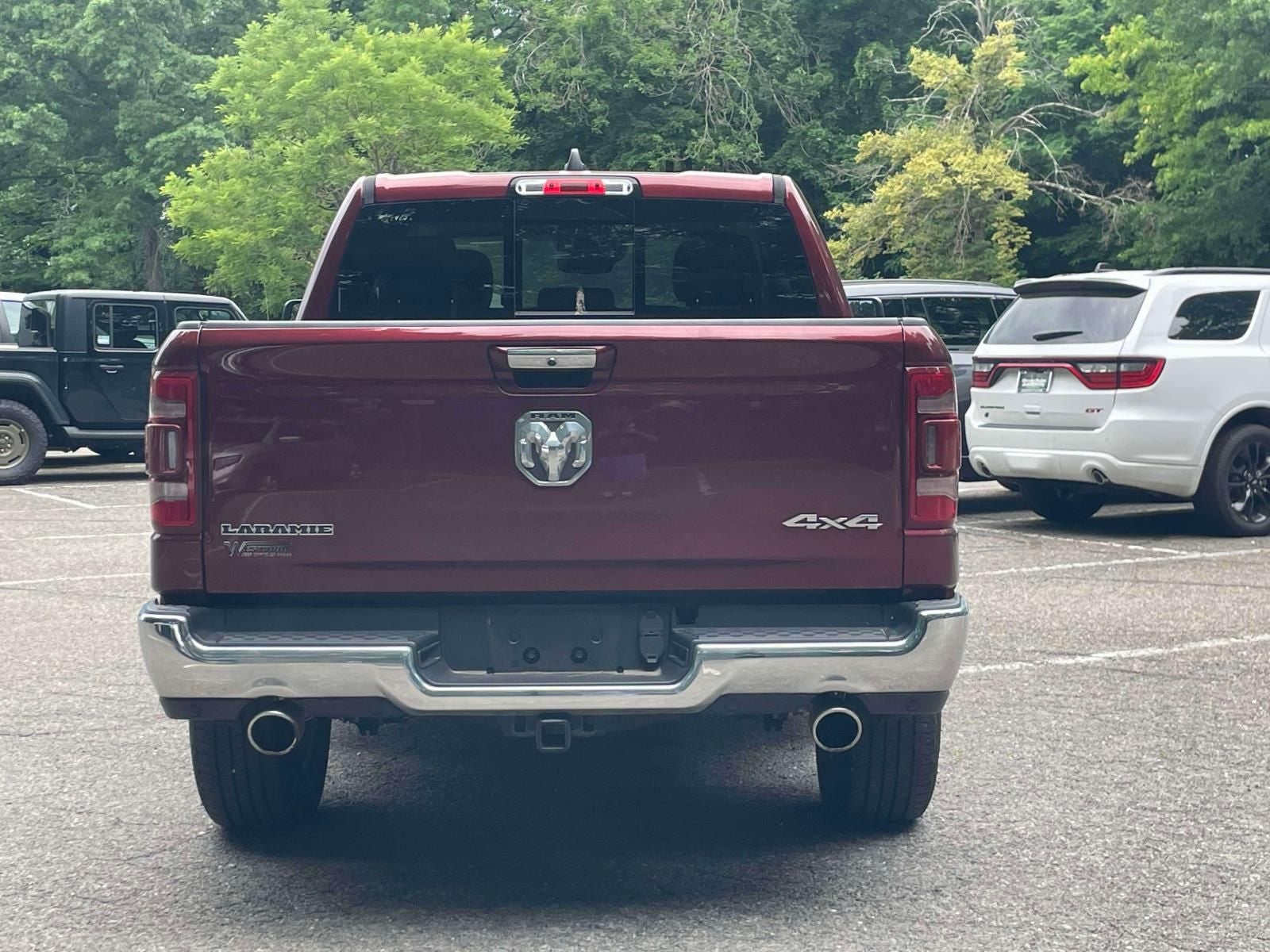 2022 RAM 1500 Laramie Crew Cab 4x4 5'7' Box