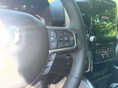 2026 RAM 1500 Laramie Crew Cab 4x4 5'7' Box