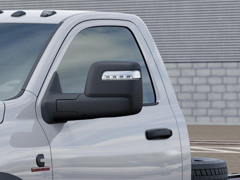 2026 RAM Ram 5500 Chassis Cab RAM 5500 TRADESMAN CHASSIS REGULAR CAB 4X4 84' CA