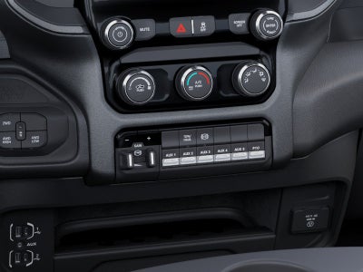 2026 RAM Ram 5500 Chassis Cab RAM 5500 TRADESMAN CHASSIS REGULAR CAB 4X4 84' CA