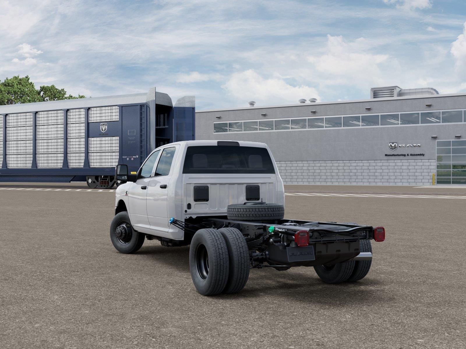 2026 RAM Ram 3500 Chassis Cab RAM 3500 TRADESMAN CREW CAB CHASSIS 4X4 60' CA