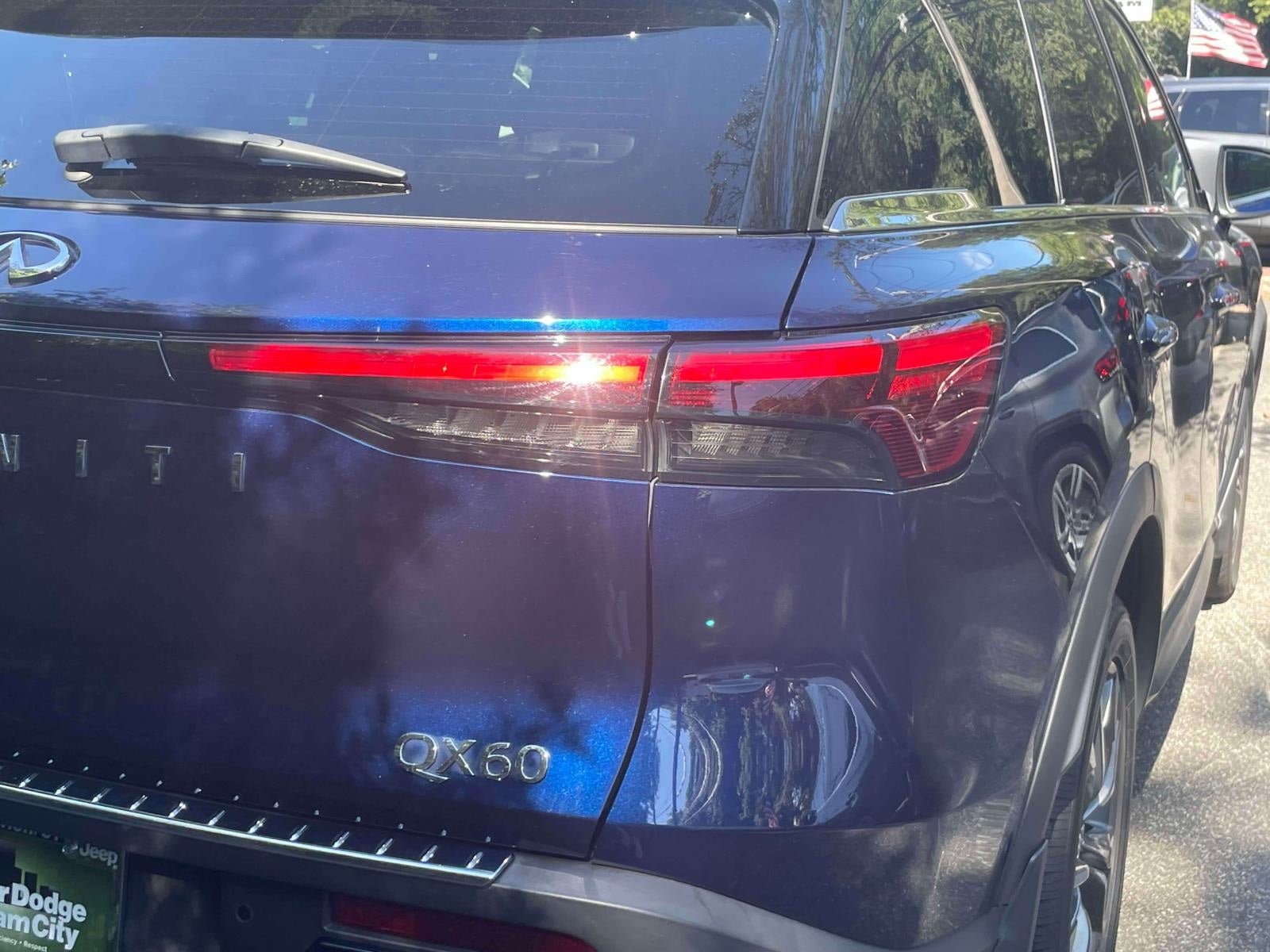 2023 INFINITI QX60 LUXE AWD