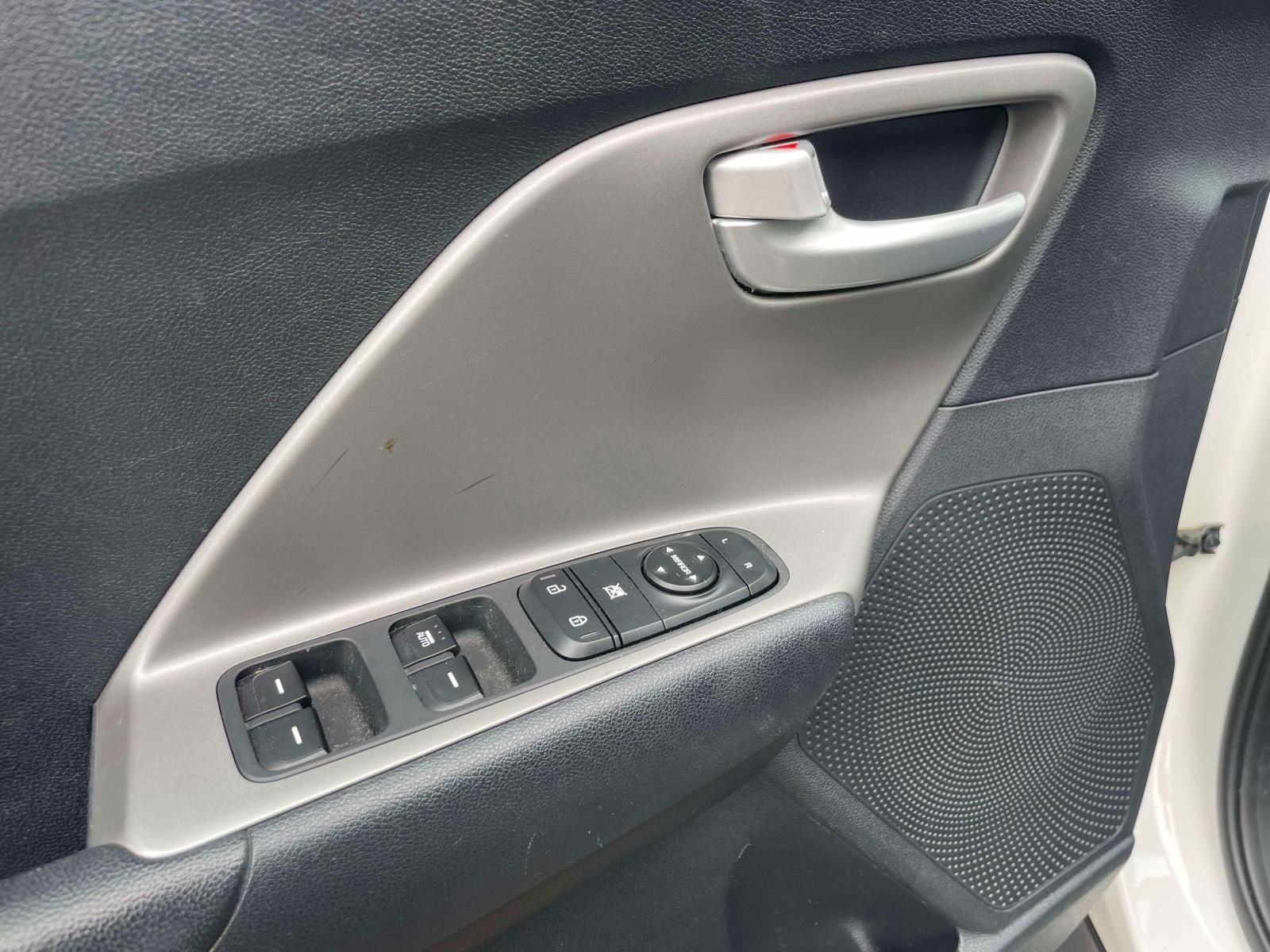 2018 Kia Niro LX