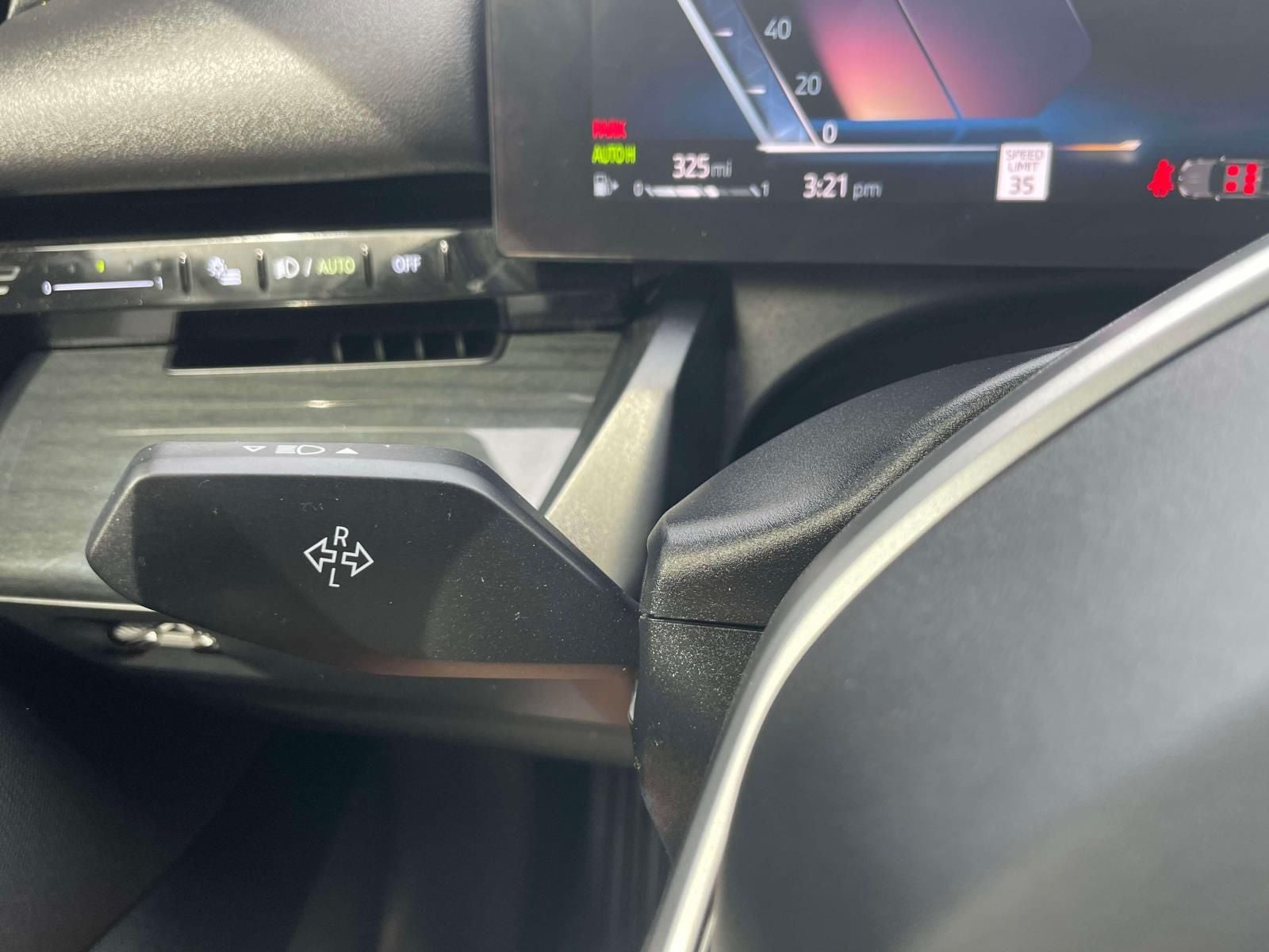 2025 BMW 530i xDrive