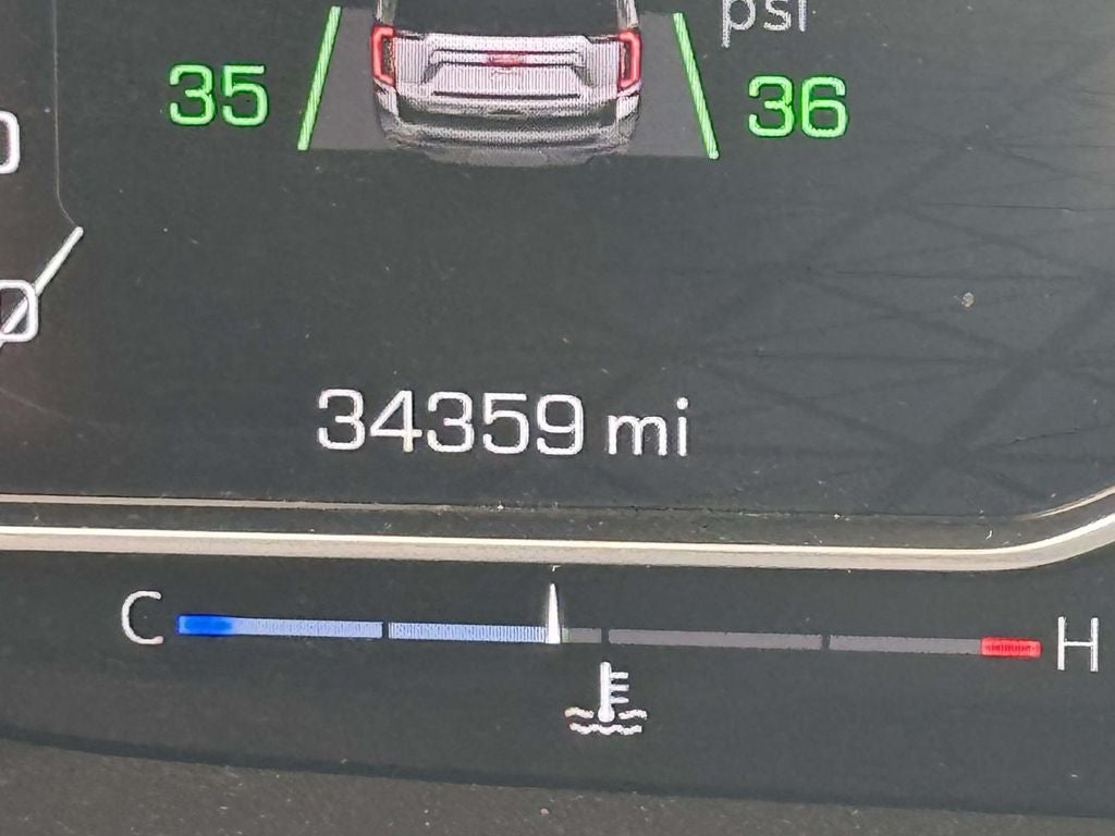 2023 GMC Yukon Denali