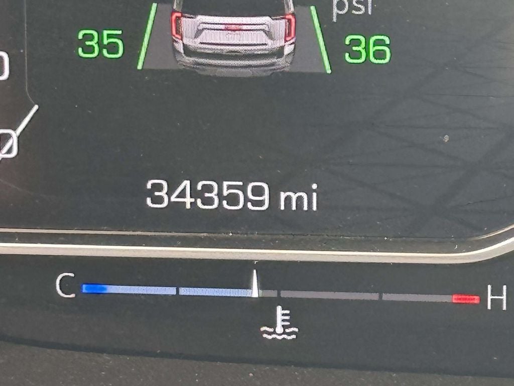 2023 GMC Yukon Denali