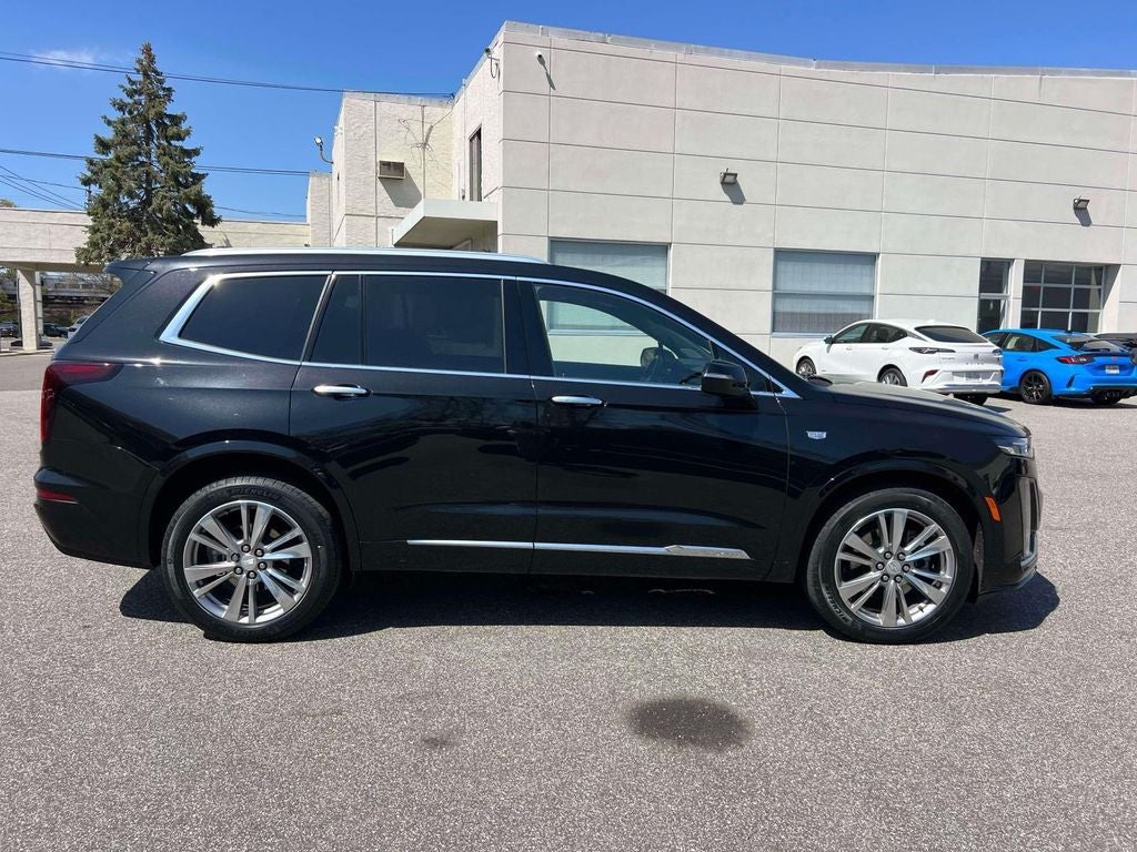 2023 Cadillac XT6 Premium Luxury
