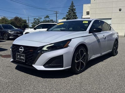 2025 Nissan Altima 2.5 SR