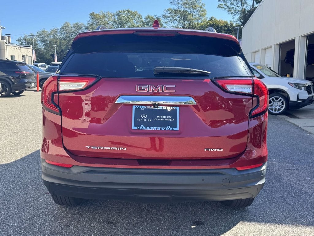 2023 GMC Terrain SLE