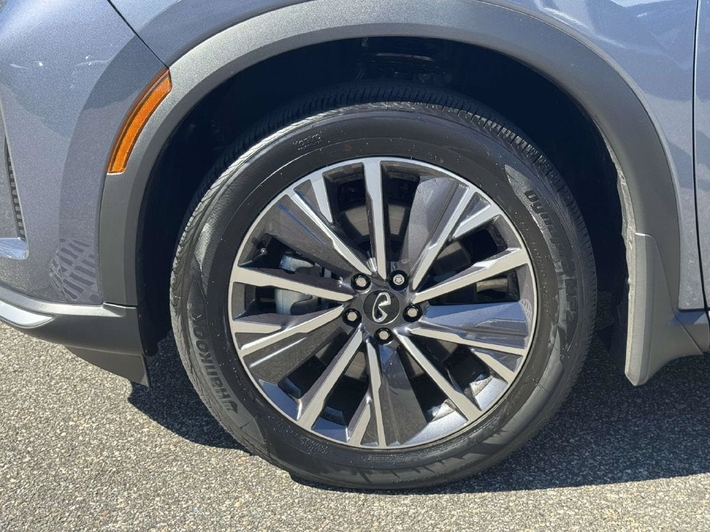 2027 INFINITI QX60 Luxe AWD